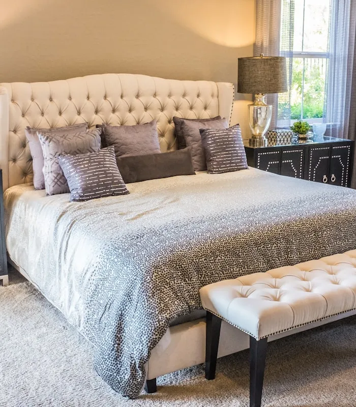 Vesta Bed