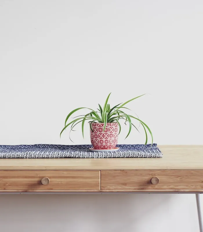 Brae Table