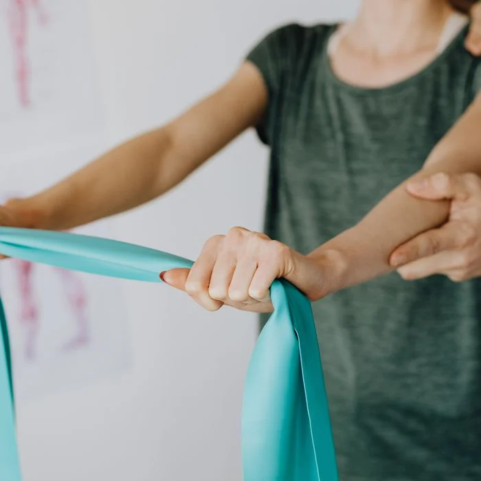 Movement-assessment physical therapy session