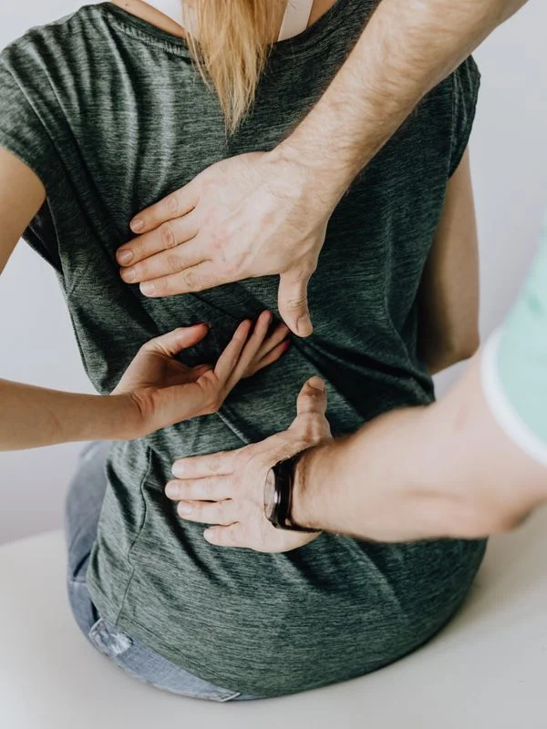 Patient consultation in a calm clinical setting